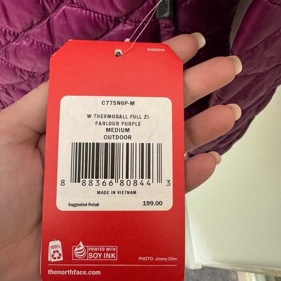 The North Face Thermoball Jacket - Picture 3 of 4